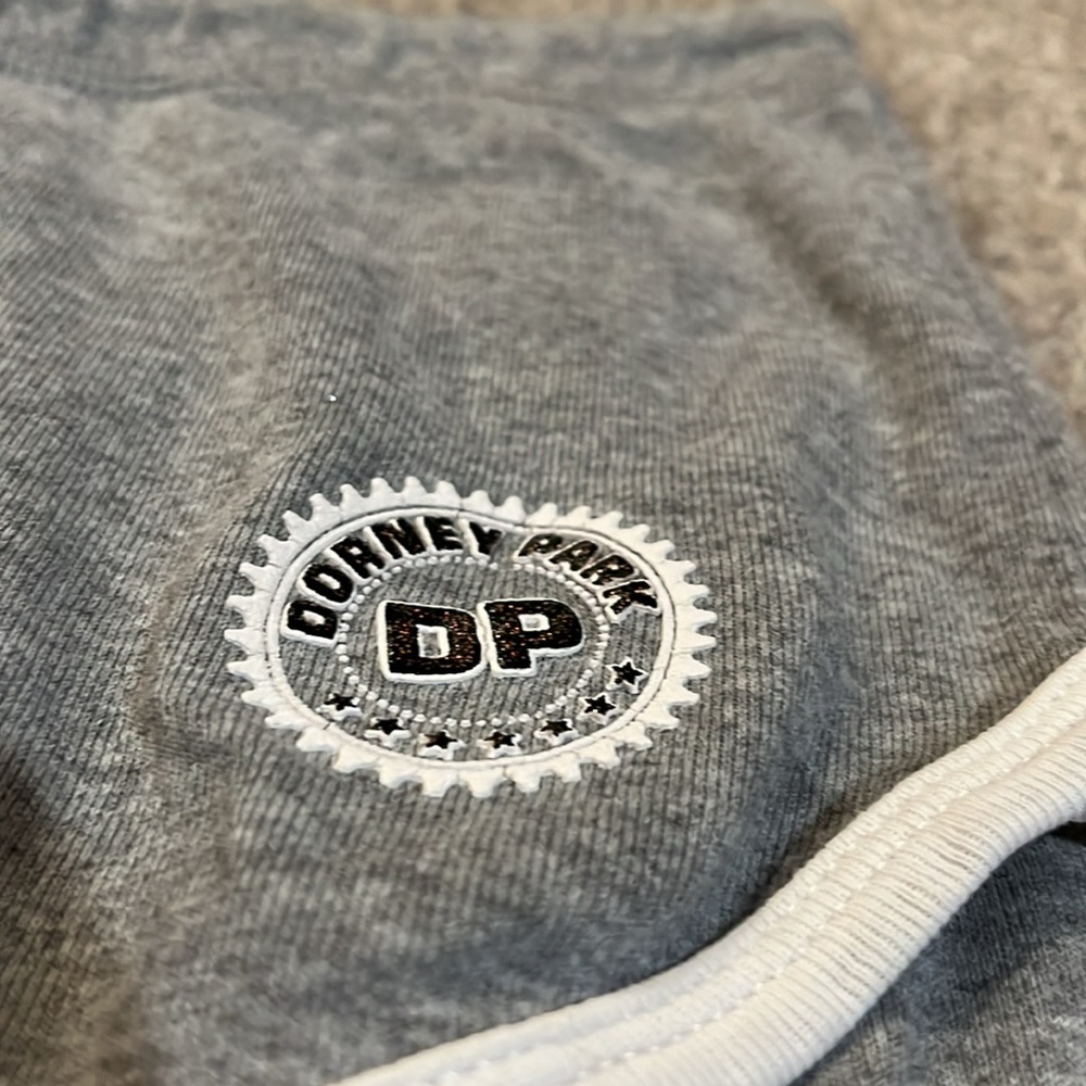 Kavio Shorts - Picture 2 of 6